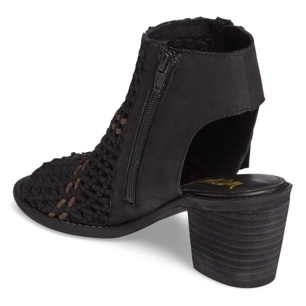 Sam Edelman Cooper 7 black woven leather peeptoe booties